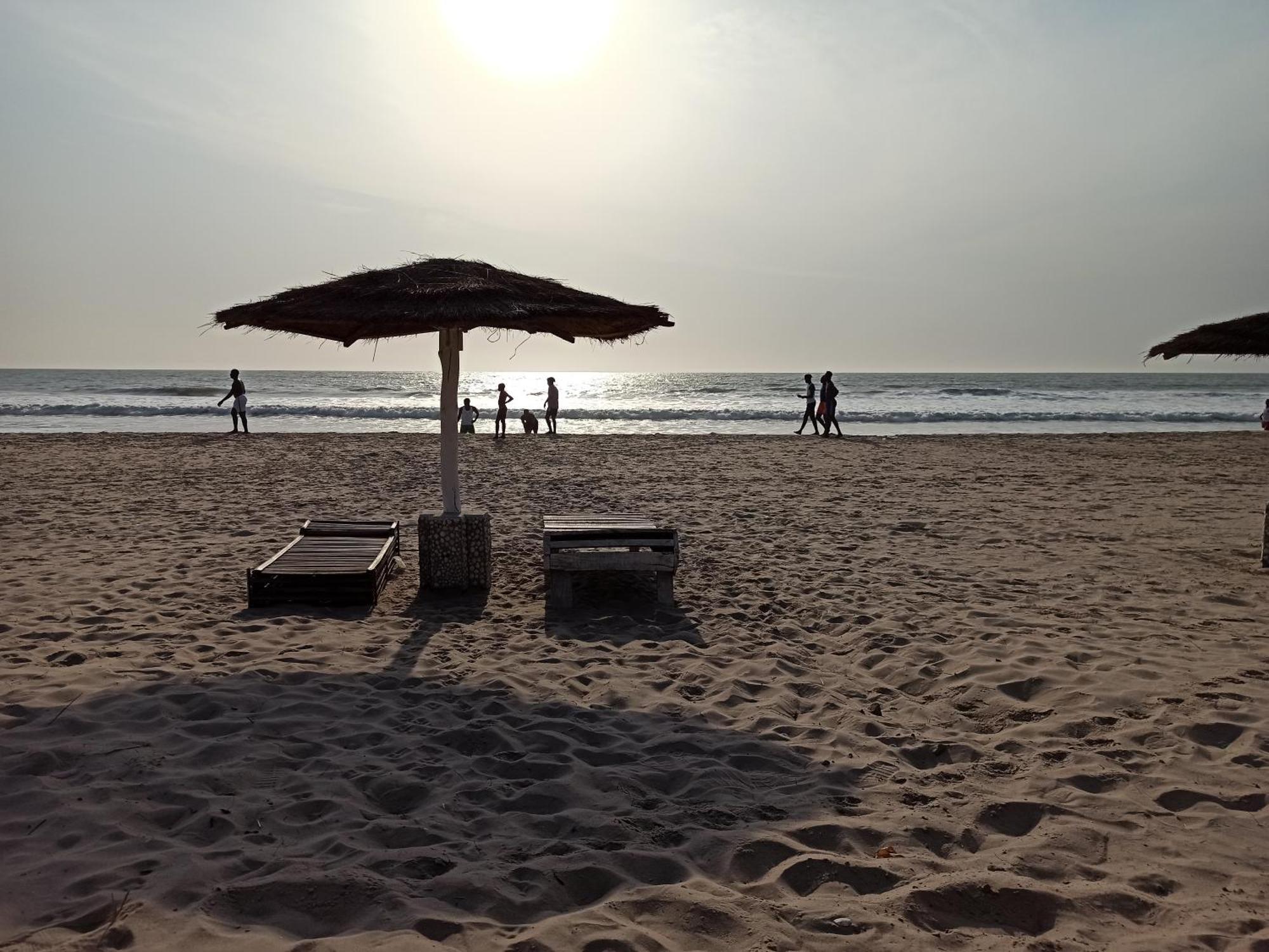 Bosofet Beach And Creek Lodge Sanyang Exteriör bild