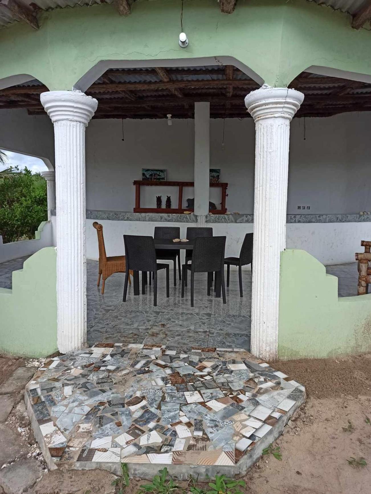 Bosofet Beach And Creek Lodge Sanyang Exteriör bild